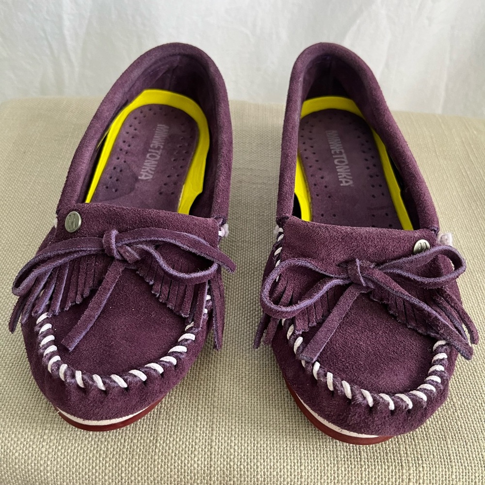 Minnetonka Suede shoes